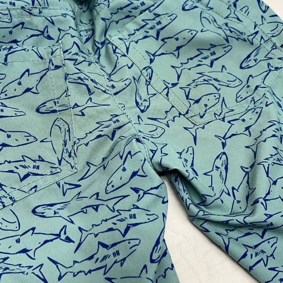 YOUTH Cat & Jack swimming trunks, Size 6 - Picture 2 of 4